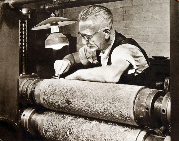 C.1940. Anaglypta Counter Roller Engraving